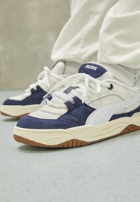 Não selecionado, vapor gray/navy blazer
