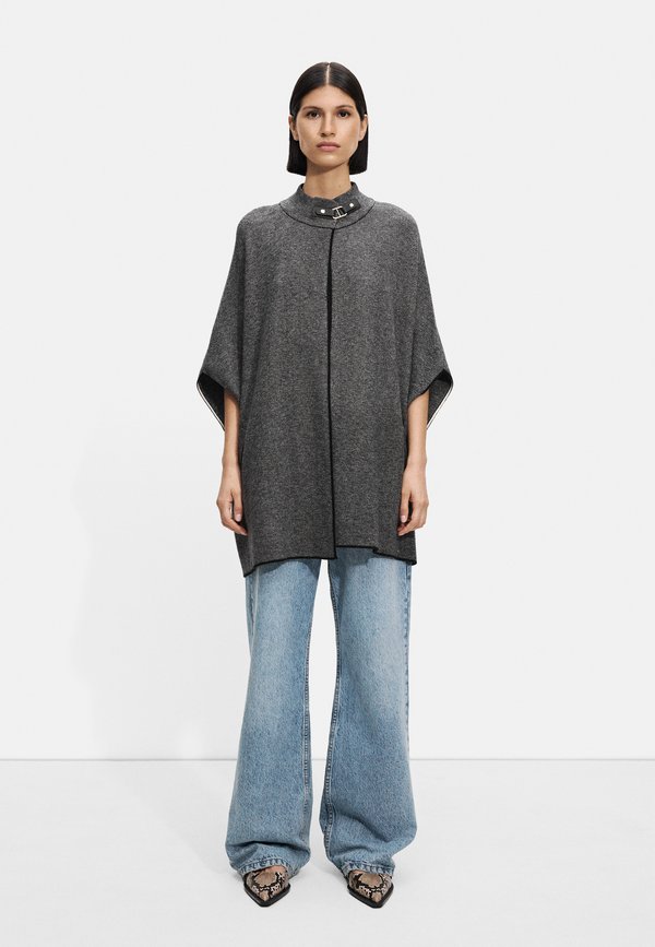 PONCHO WITH HIGH NECK - Cape2