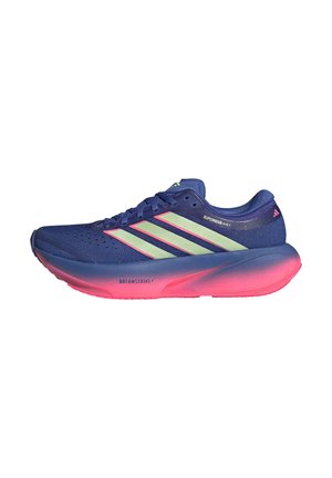 Granatowy but do biegania Adidas z jasnozielonymi paskami i grubą różowo-niebieską gradientową podeszwą z napisem Dreamstrike.