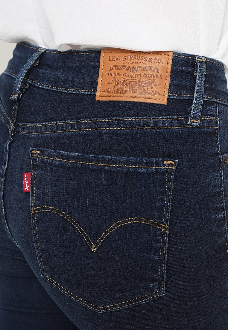 الفندق levi's 715 bootcut blue 