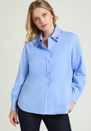 Luisa Viola, CAMICIA IN POPELINE RICAMATA - Overhemdblouse - azzurro