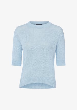 Pull tricoté bleu clair à manches courtes avec un col rond et un bas côtelé, avec un dos légèrement plus long.
