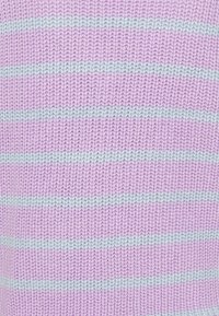 Pieces Maternity Stickad tröja - purple