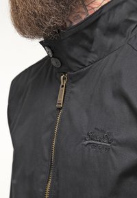 Superdry & Co Tunn jacka - black
