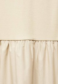 Mango Abito in maglia - sand