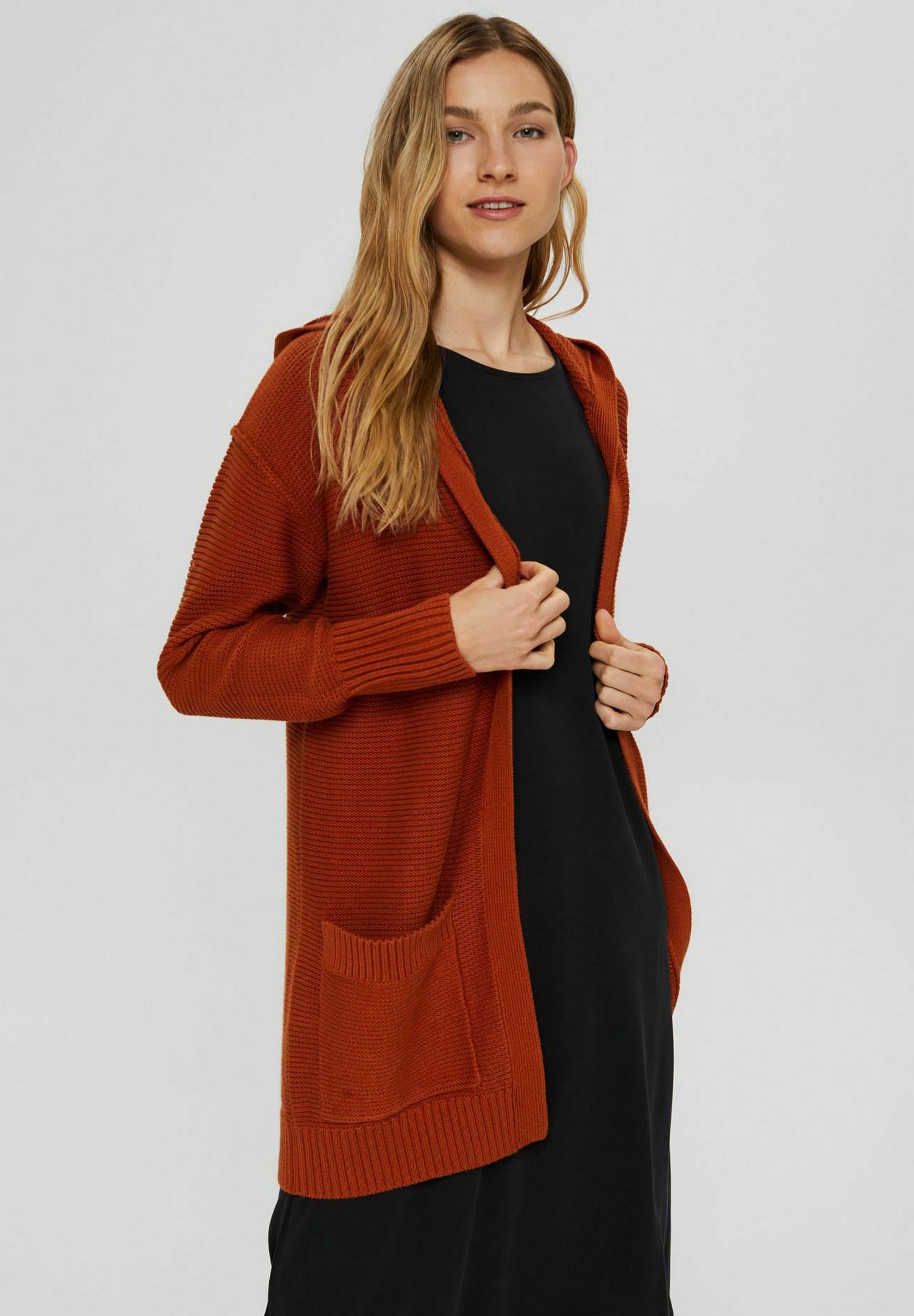 cardigan rust colour