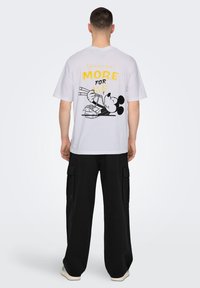 Only & Sons ONSDISNEY MICKEY MOUSE LIFE TEE - T-shirts med print - white