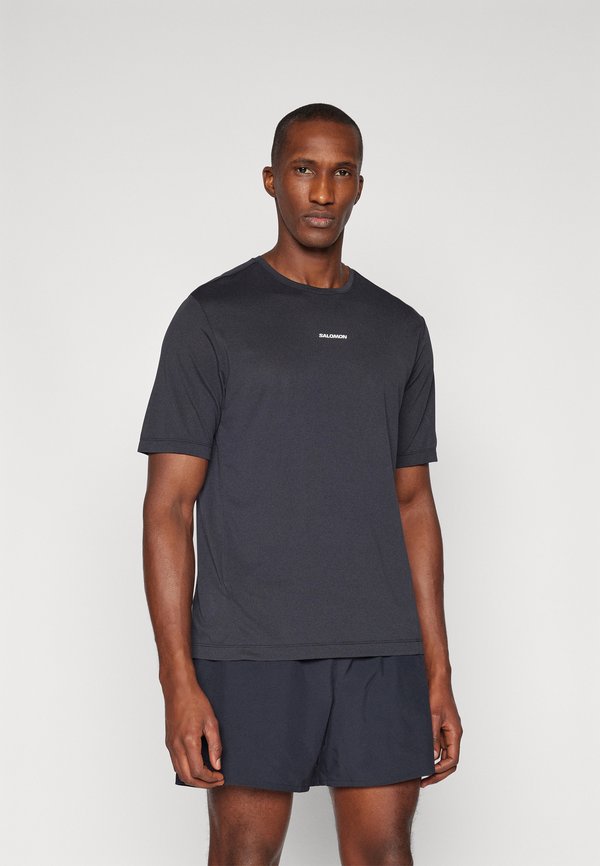 CORE TEE - Sports T-shirt