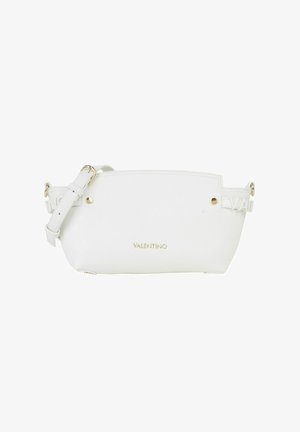 Sac bandoulière blanc en cuir Valentino avec ferrures dorées et bandoulière réglable, avec le nom de la marque embossé à l'avant.