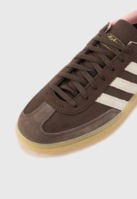 adidas Originals HANDBALL SPEZIAL UNISEX - Sapatilhas - dark brown/alumina/wonder mauve