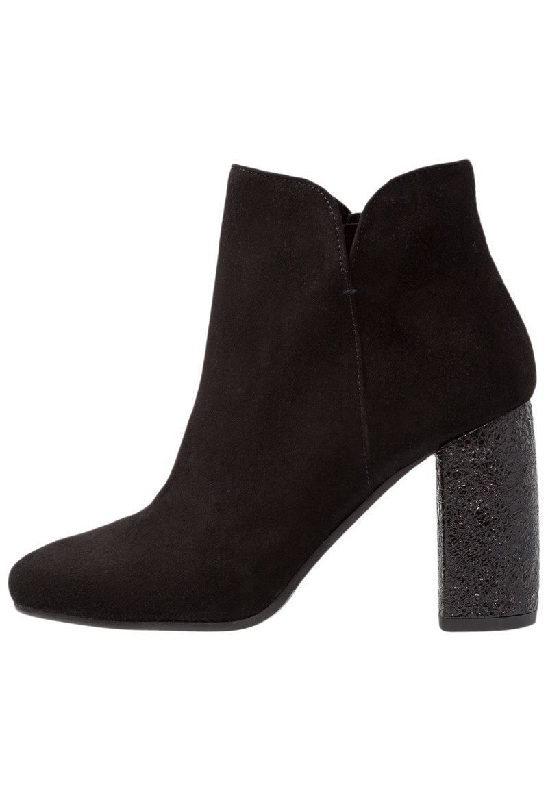 Bottines Noires Minelli - Taille 39 - Cuir - Très Bon état