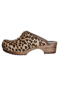 Leopard print clog with a textured, furry upper and wooden sole. Features a rounded toe and an open back for easy wear.