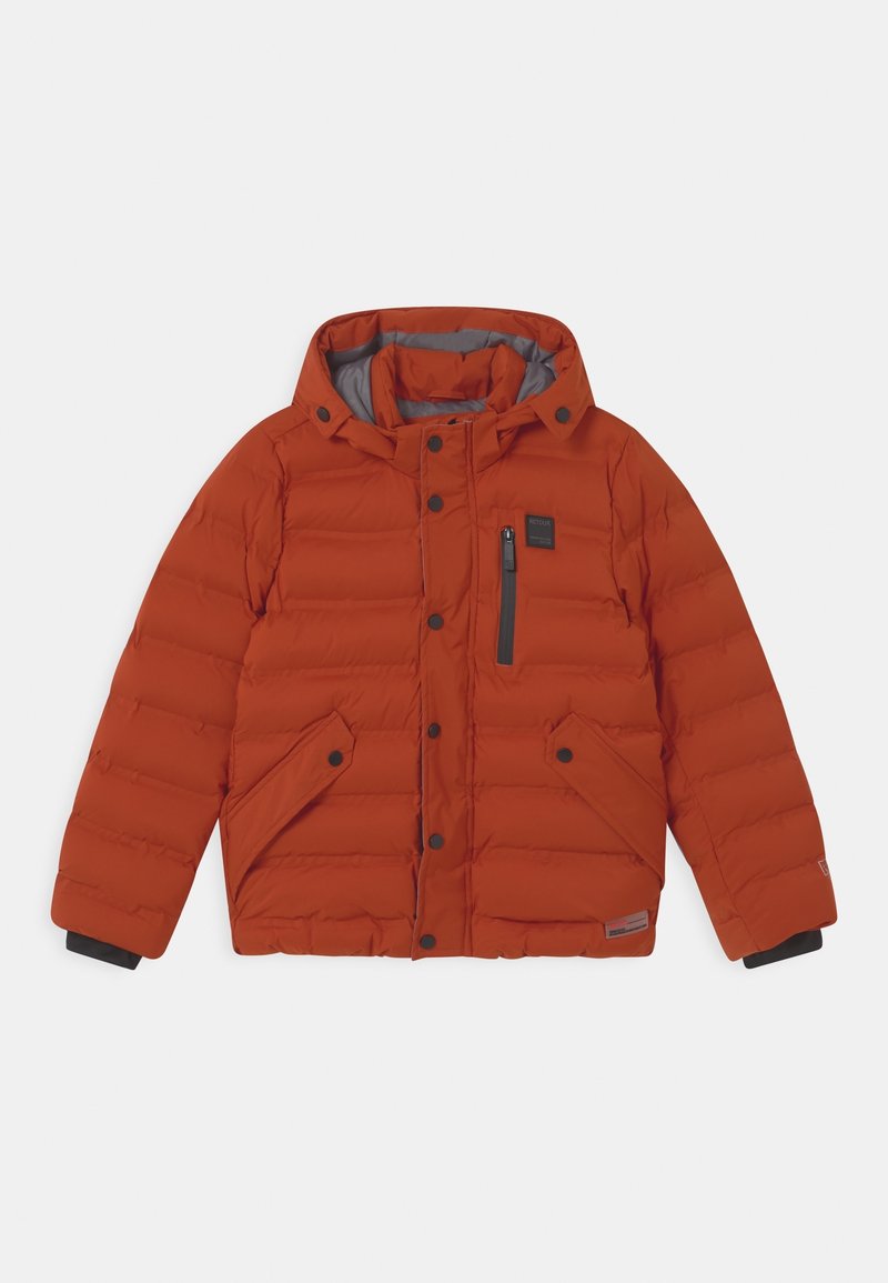 Oranžová bundu z puffy materiálu s kapucí, s šedou podšívkou, cvoky, zipovou kapsou na hrudi a dvěma bočními kapsami. Texturovaný prošívaný design.