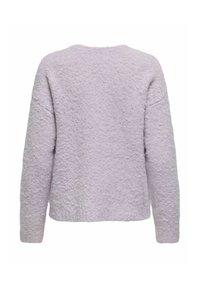 Pull en maille bouclé violet clair à manches longues avec un col rond, vu de dos sur fond blanc.