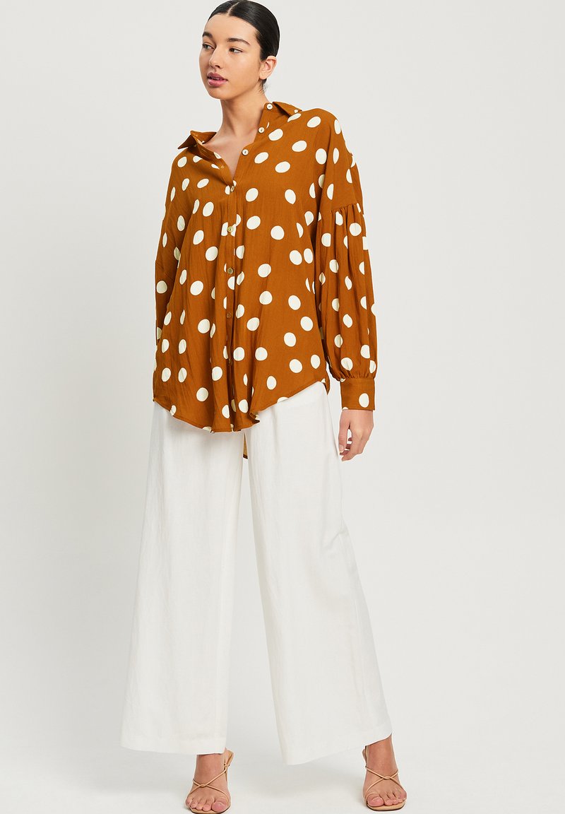 THE FATED Overhemdblouse bruin THE FATED Overhemdblouse bruin