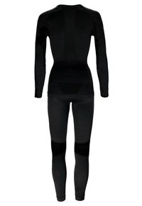 Thermal activewear set in black; long-sleeved top and fitted pants with breathable mesh panels and stretchy fabric for comfort and mobility.