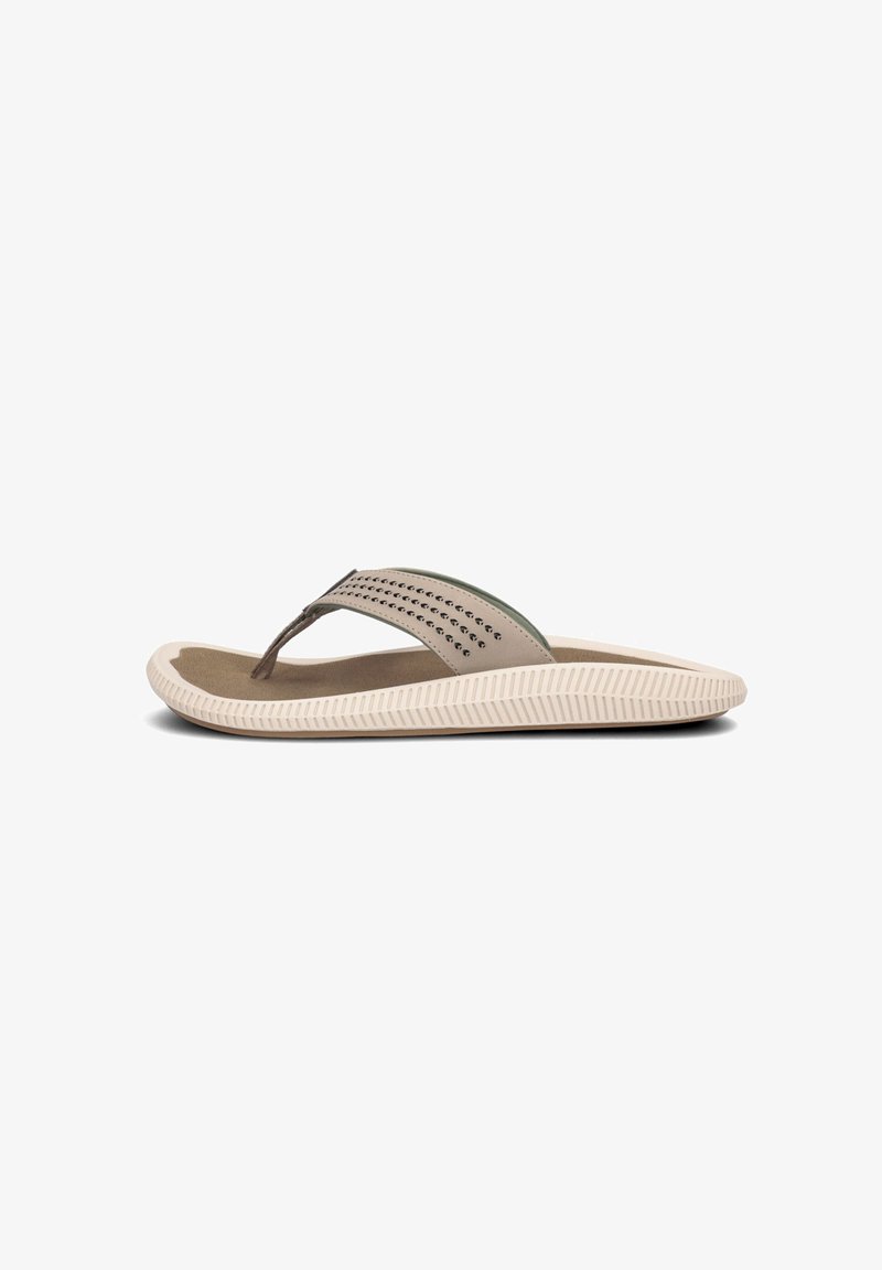Bruine en beige flip-flops met een getextureerde rubberen zool, voorzien van een zachte, gevoerde tussenband en geperforeerde accenten voor ventilatie.