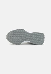 New Balance 327 - Chaussures fitness - grey/purple