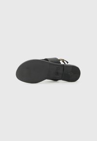 Marc O'Polo BABETTE - T-rihmaga sandaalid - black