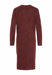 Robe en tricot bordeaux longue avec des manches longues, un col rond et des poignets côtelés. Texture lisse avec des fentes latérales à l'ourlet.