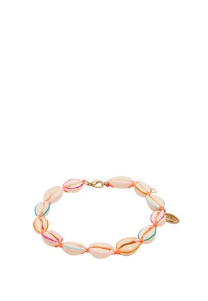 Bransoletka z białych muszli cowrie z różowymi, niebieskimi i pomarańczowymi akcentami, połączona pomarańczową nicią, z złotym zapięciem.