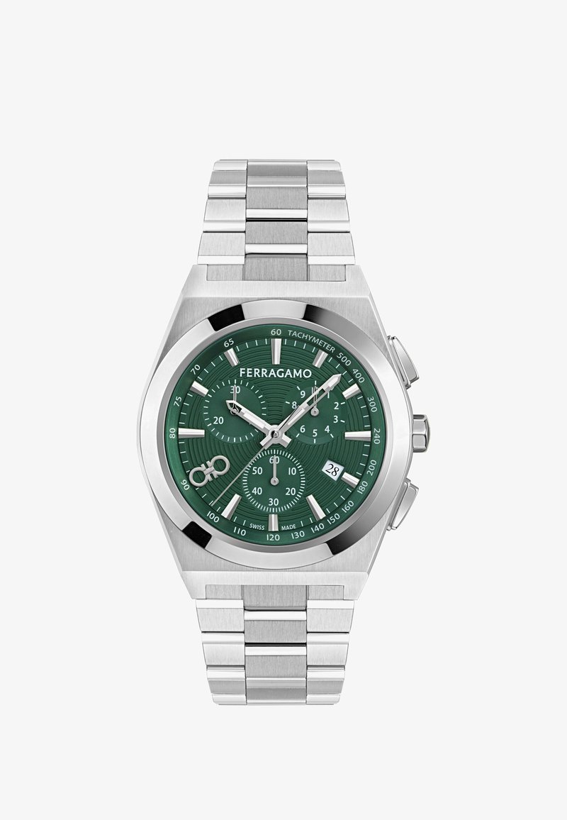 Ezüst színű rozsdamentes acél krónográf óra zöld textúrájú számlappal, fehér órjelek, három kis számlap, és dátum kijelző 6 óránál.