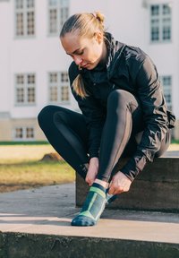 Danish Endurance LONG DISTANCE RUNNING LOW-CUT 5 PACK - Calzini - MC (Black/Grey, Blue/Yellow, Grey/Black, White, Blue)