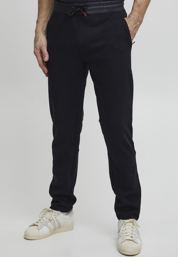 FQKJELLO REGULAR FIT - Tracksuit bottoms