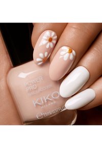 KIKO Milano POWER PRO NAIL LACQUER - Nagellack - white chalk