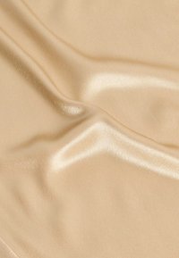 Marks & Spencer Maxirok - gold