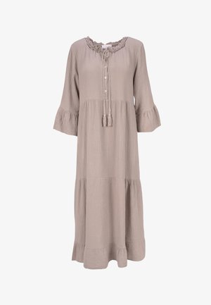 Robe midi taupe à manches longues avec encolure à volants, devant boutonné, liens à pompons, manches évasées et ourlet à volants superposés en tissu texturé.