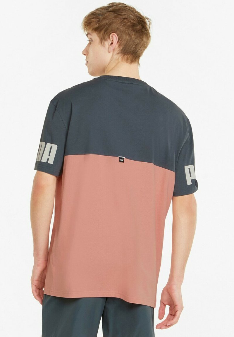 Herren T-Shirts basic | Puma COLORBLOCK T-Shirt print rosa/pink - FC27610 Herren T-Shirts basic | Puma COLORBLOCK T-Shirt print rosa/pink - FC27610