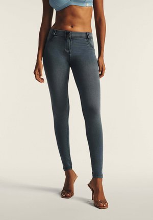 PUSH-UP - Jeans Skinny Fit - black denim blue overdyed