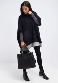 Pepe Jeans BETTY - Shopping bag - black