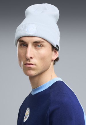 Puma, MANCHESTER CITY FTBLESSENTIALS BEANIE UNISEX - Berretto - icy blue- white
