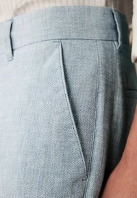 Next TEXTURED-REGULAR FIT - Chino - light blue