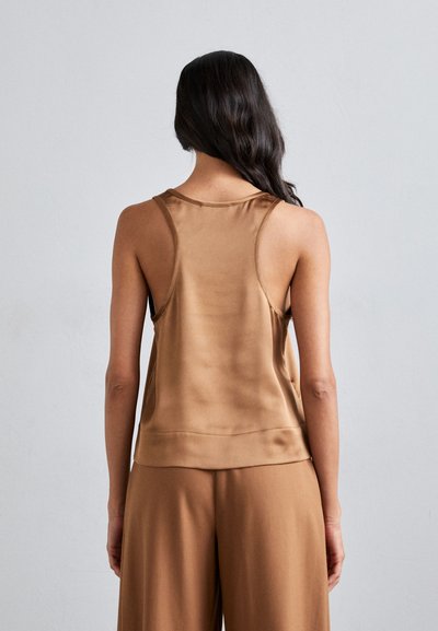 Alice + Olivia AVRIL BOXY TANK - Top - camel