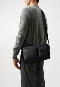 Zign - LEATHER UNISEX - Sac bandoulière - black Image miniature 1