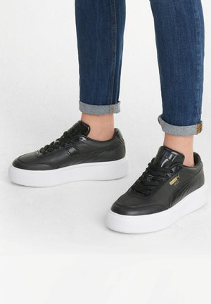 Puma, Baskets basses - black
