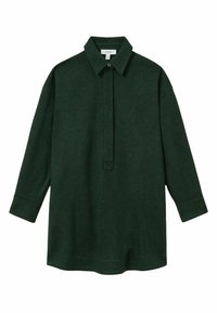 Tume roheline pullover, millel on krae, pikad käised ja eesmine nööbiplagu. Valmistatud pehmest kangast, sellel on lõdvestatud istuvus ja minimaalne disain.