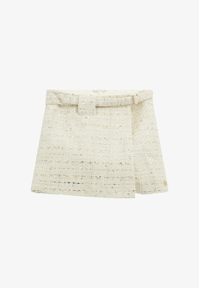Minifalda de tweed en color blanco roto con un acabado texturizado. Presenta un lazo para cinturón ancho y un cierre frontal oculto.