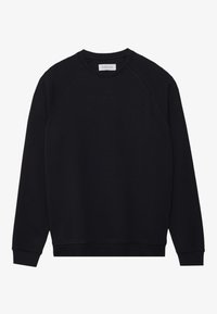 Felpa nera a girocollo realizzata in tessuto morbido. Presenta maniche lunghe a raglan e polsini a costine, con un design semplice e pulito. Senza grafiche.