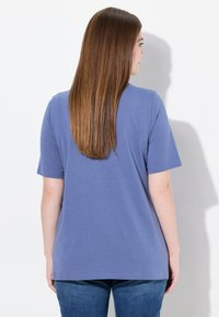 Ulla Popken GRANDES TAILLES - T-shirt basic - raspberry