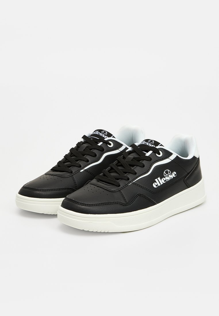 Sneaker low