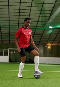 Nike Performance ENGLAND ENT ACADEMY  PREMATCH - Pelipaita - siren red/blue void/white