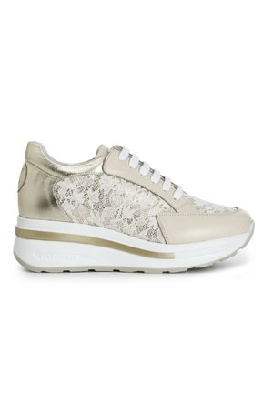 SNEAKER - Trainers - beige