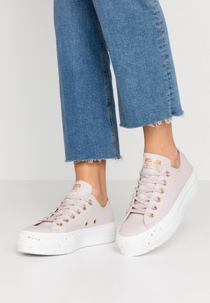 Zapatillas - purple