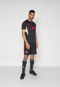 adidas Performance LIVERPOOL FC TIRO 25 COMPETITION TRAINING JERSEY - Klubbkläder - black