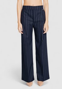 Rinascimento CFC - Pantaloni - blue