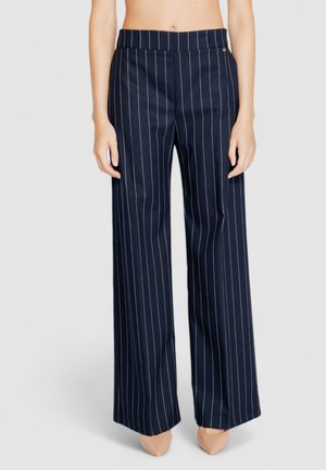 Rinascimento CFC - Pantaloni - blue
